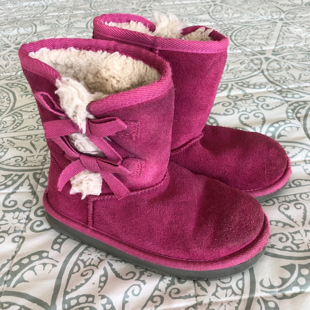 Koolaburra by UGG fashion boots